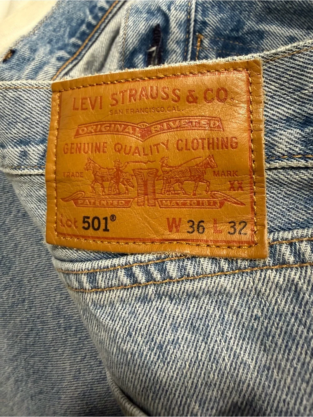 NWOT Levi's Light Blue Jeans with Dark Blue Patchwork